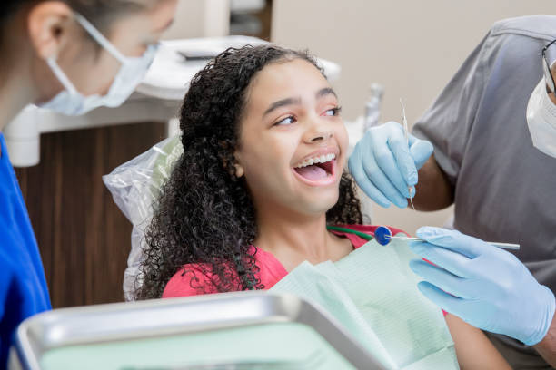 Best Emergency Dental Services for Seniors in Albertson, NY