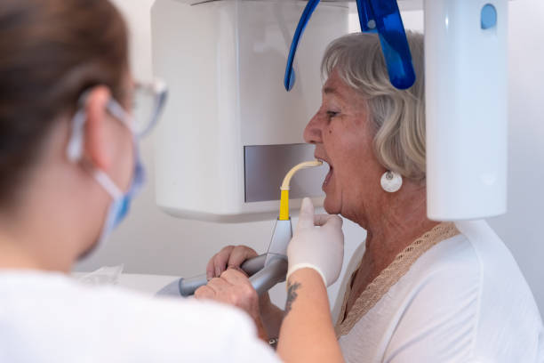 Best Weekend Emergency Dentist in Albertson, NY